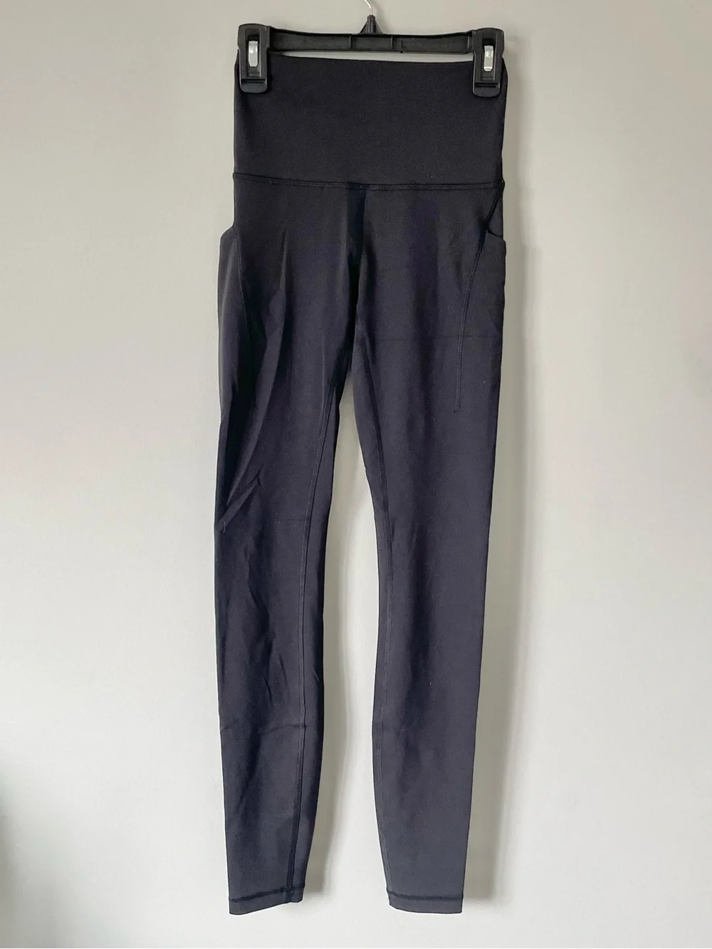 Lululemon Wunder Train Black High-Rise Leggings Pockets 28
